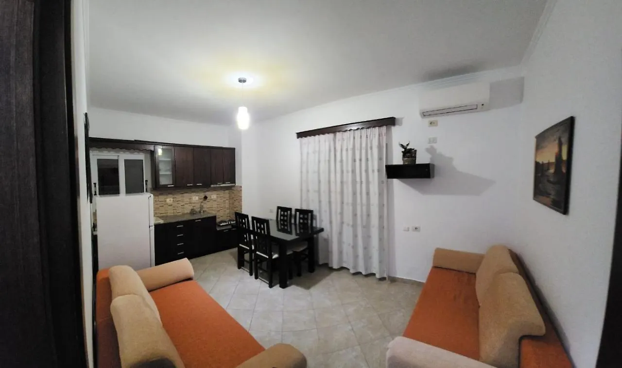 Hotel Amelie'S Apartments & Beach Saranda