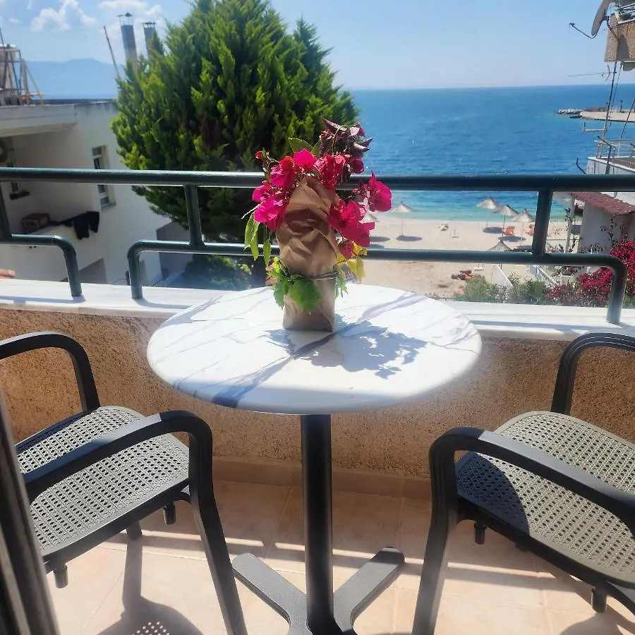 Hotel Amelie'S Apartments & Beach Saranda