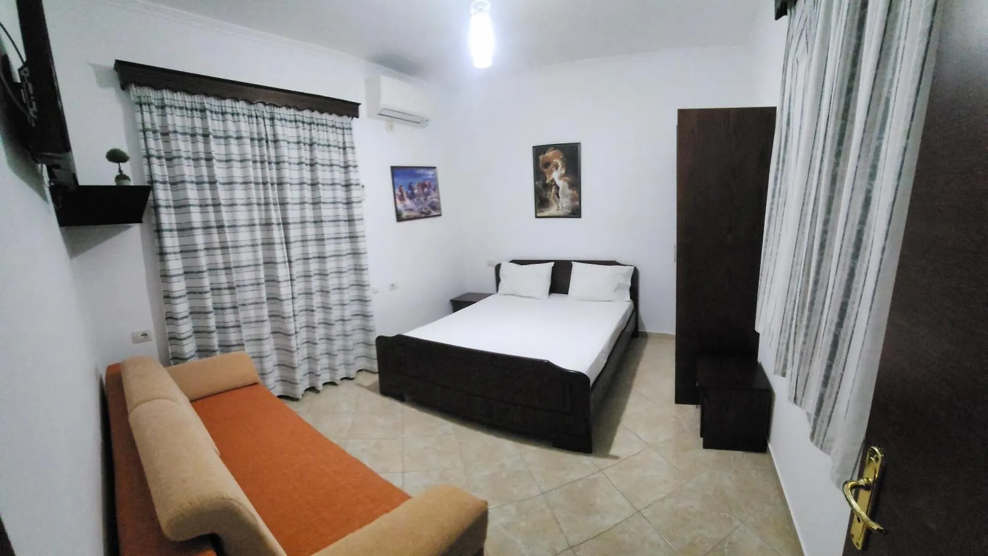 Amelie'S Apartments & Beach Saranda Hotel Sarandë
