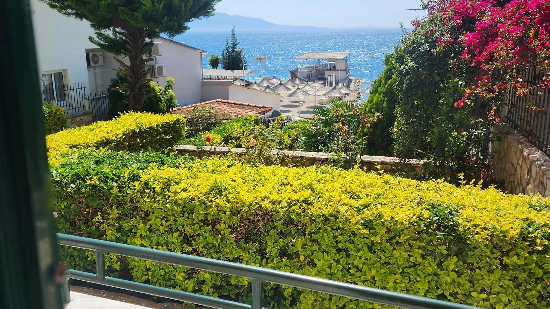 Amelie'S Apartments & Beach Saranda 0*, Sarandë