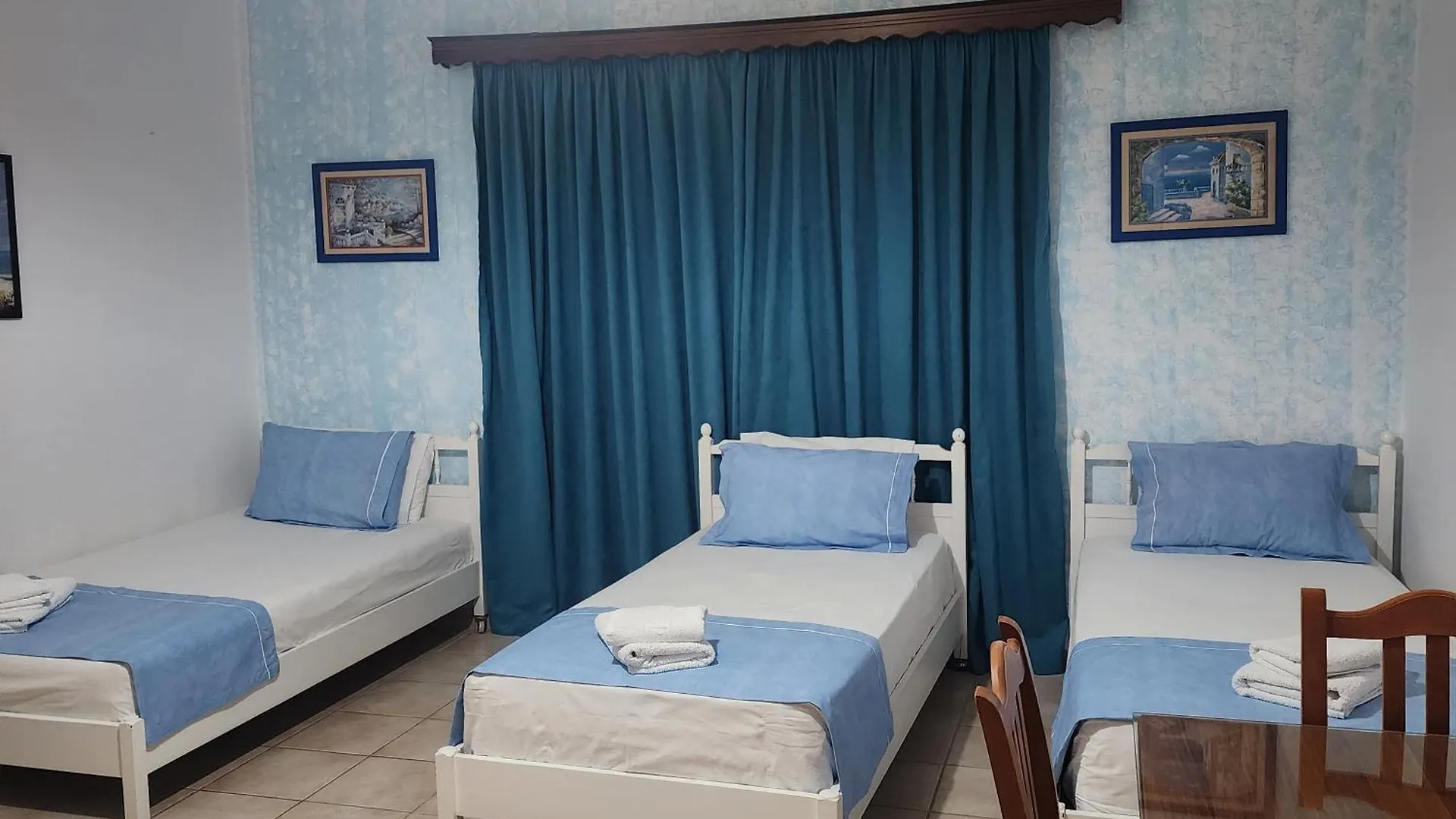 Amelie'S Apartments & Beach Saranda Hotel