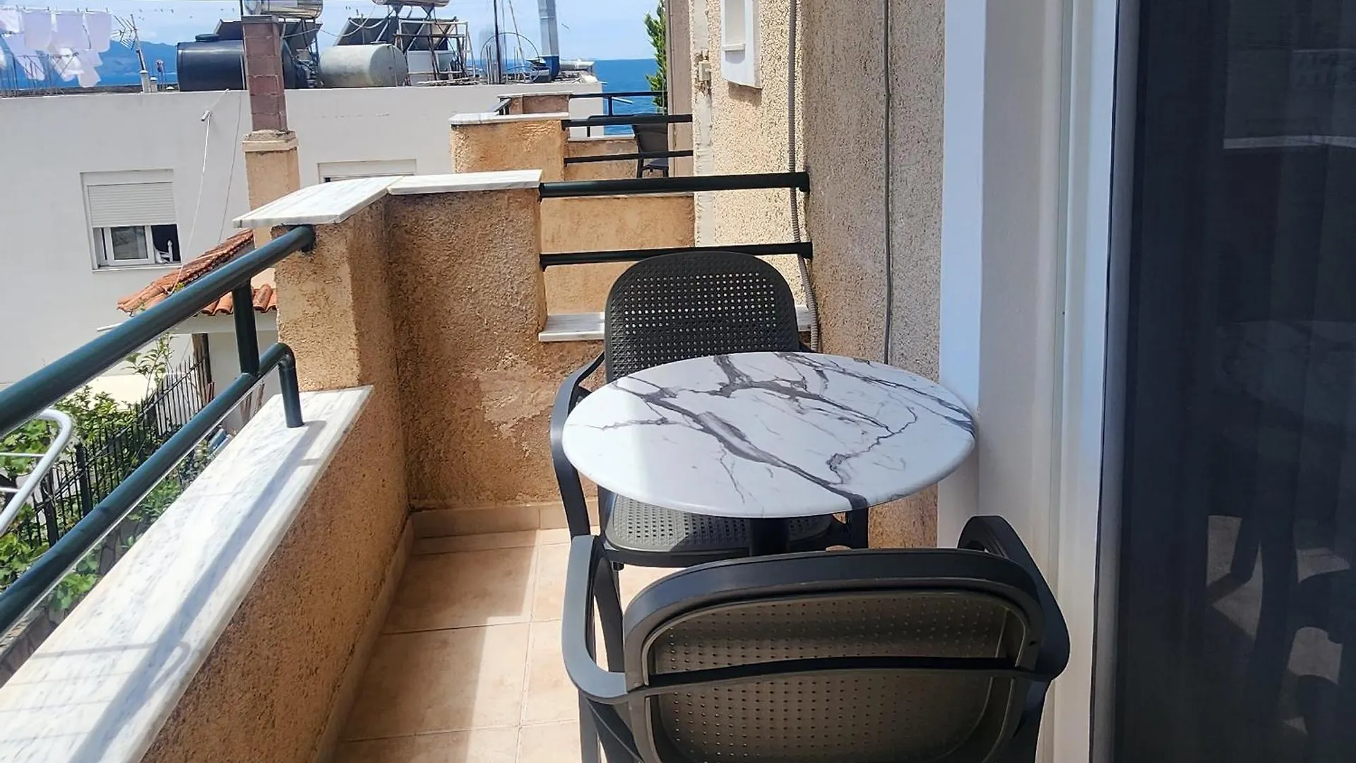 Amelie'S Apartments & Beach Saranda Albania
